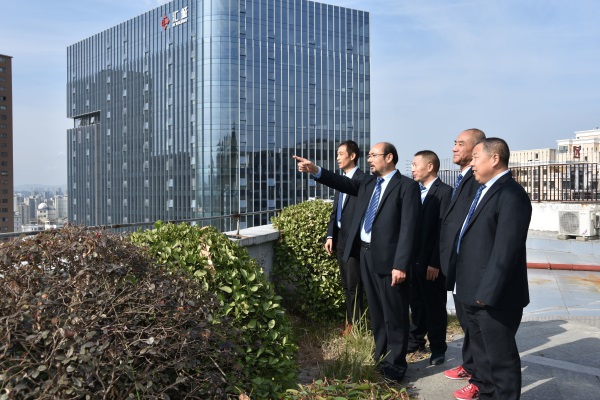 ����չʾ-չ��δ��